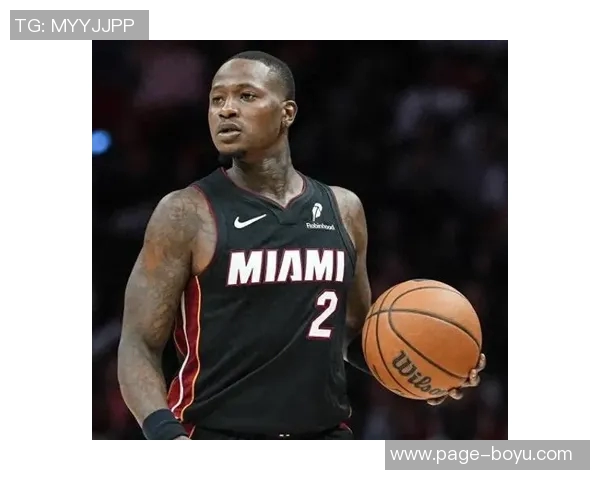 美媒发布AI合成图罗齐尔庭审前手铐黄蜂连帽衫造型引关注